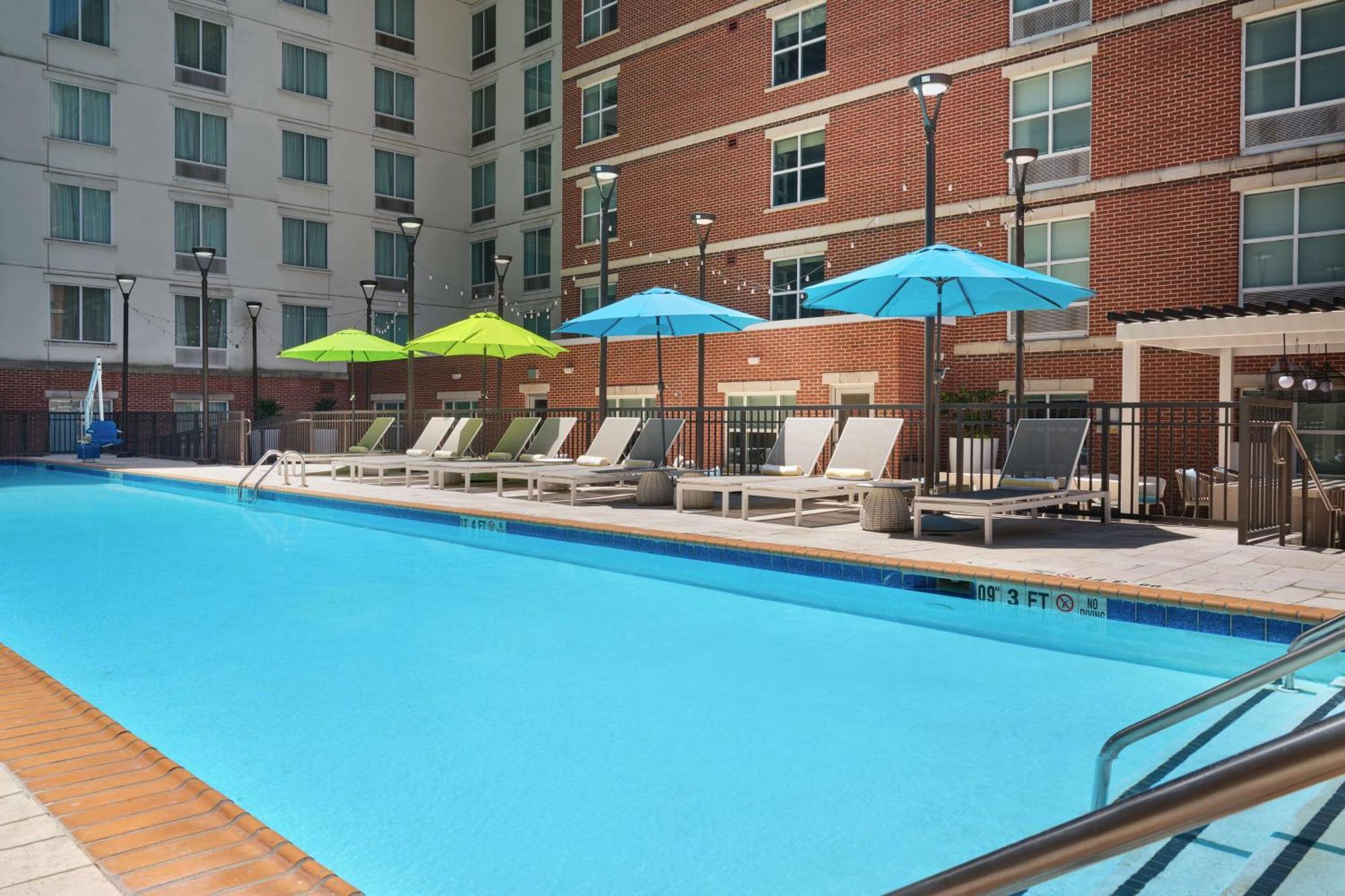 Homewood Suites Atlanta Midtown Exterior photo